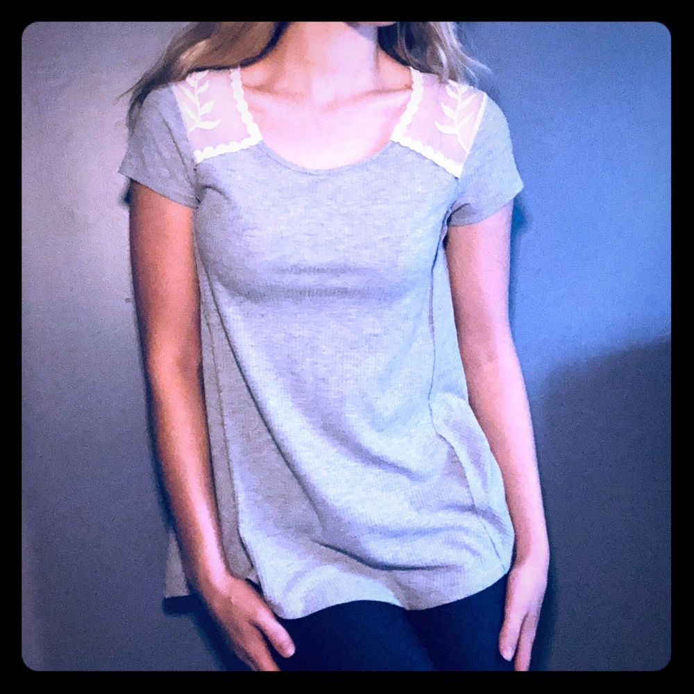 Gray top w/ Ivory Lace